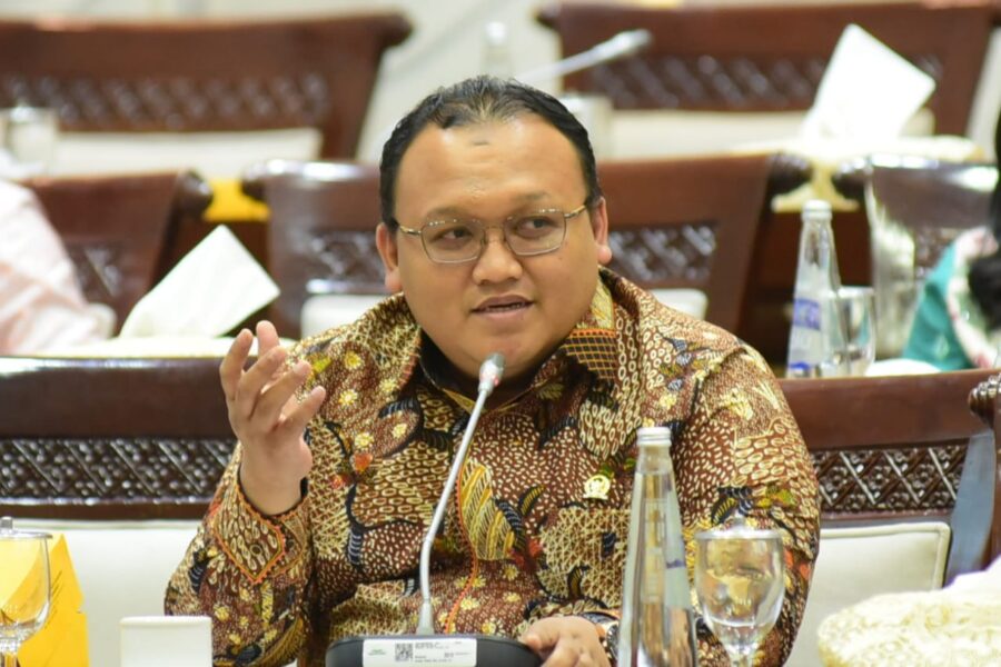 Anggota Komisi XI DPR RI dari Fraksi Partai Keadilan Sejahtera (PKS), Muhammad Kholid menyoroti langkah Danantara yang menjajaki investasi di BlackRock