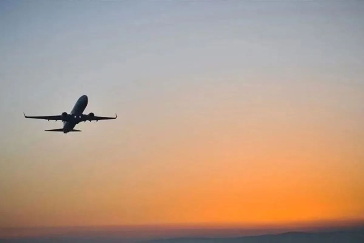 residen Donald Trump yang ingin menerima jet mewah senilai 400 juta dolar AS (sekitar Rp6,6 triliun) dari pemerintah Qatar.