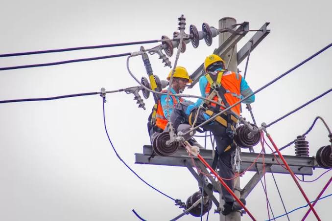 PT PLN UP3 Banda Aceh melakukan pemeliharaan jaringan listrik di sejumlah wilayah kerjanya pada 19 - 25 Mei 2025 sehingga terjadi pemadaman listrik bergilir