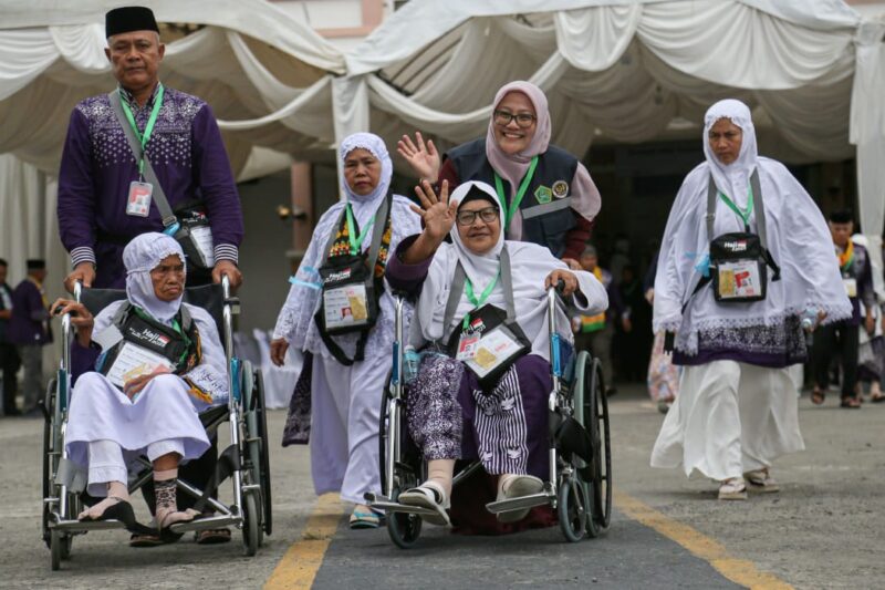 Enam kloter jamaah haji Aceh sudah berangkat ke Tanah Suci dan kloter ke-7 mulai masuk asrama haji, Jum'at, 23 Mei 202