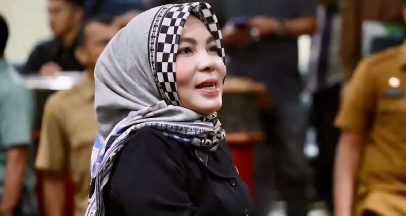 Salmawati atau akrab disapa Bunda Salma, iditempatkan di Komisi III DPRA