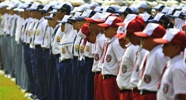 MK Hentikan Diskriminasi Pendidikan, Sekolah Swasta Juga Harus Gratis