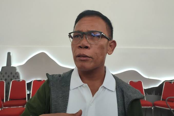 Bupati Tapanuli Tengah (Tapteng), Masinton Pasaribu
