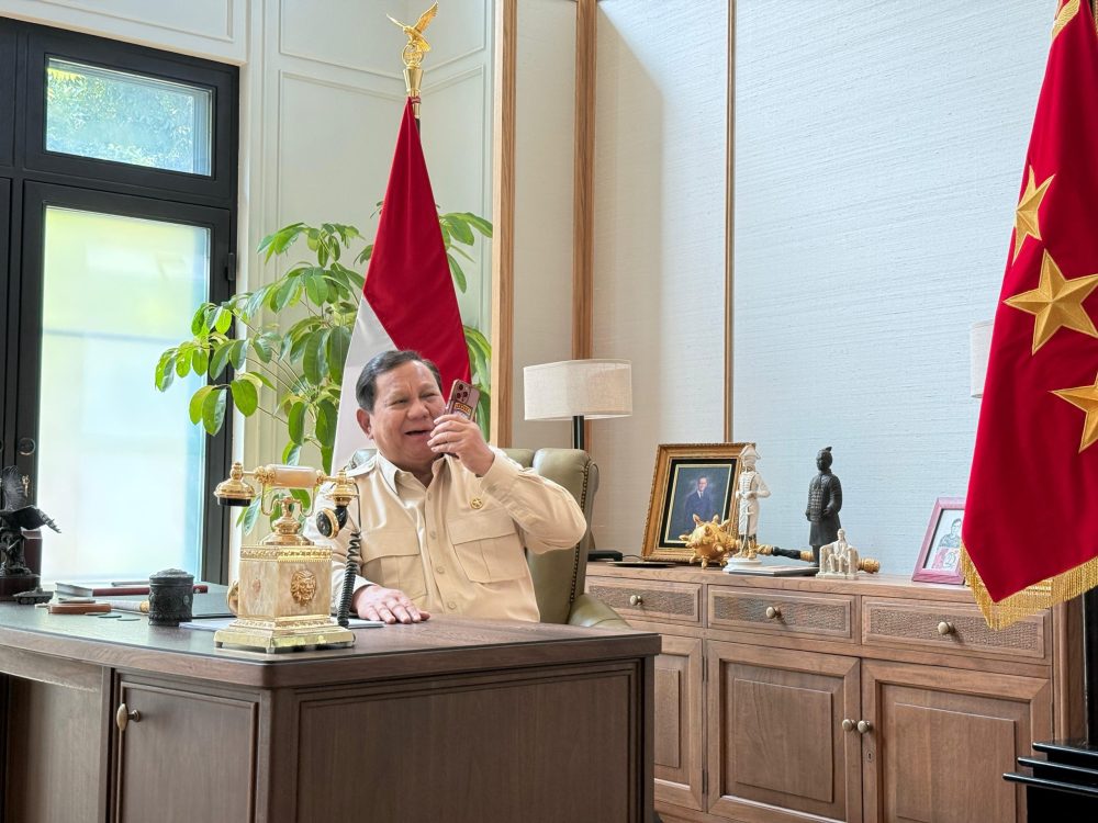 Presiden Prabowo menyampaikan ucapan selamat kepada Anthony Albanese atas keberhasilan dan terpilihnya kembali menjadi Perdana Menteri Australia melalui sambungan telepon pada Minggu siang, 4 Mei 2025. (Foto: Istimewa)