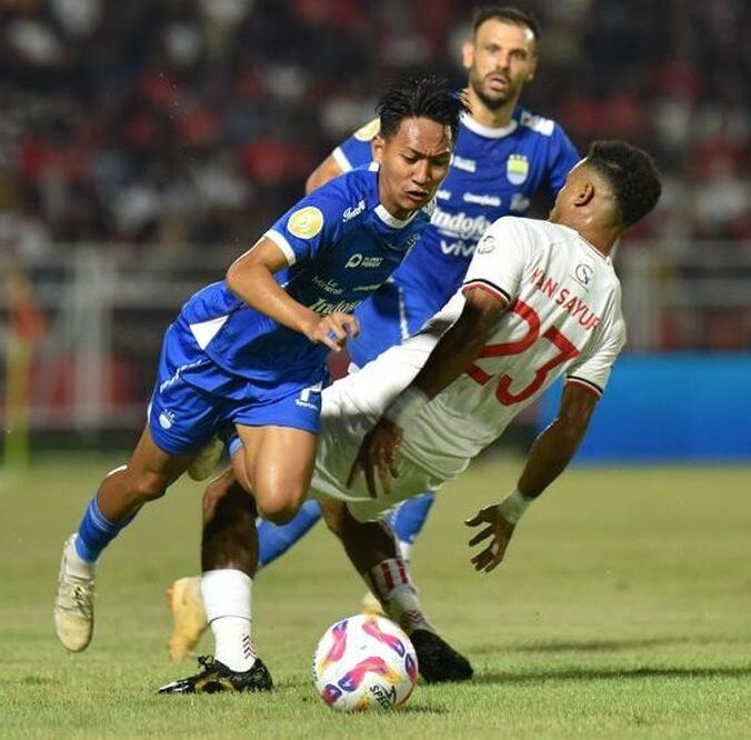 Beckham Putra Nugraha mengaku bahwa pemanggilan ke Timnas Indonesia merupakan momen berharga dalam perjalanan kariernya sebagai pesepakbola profesional.