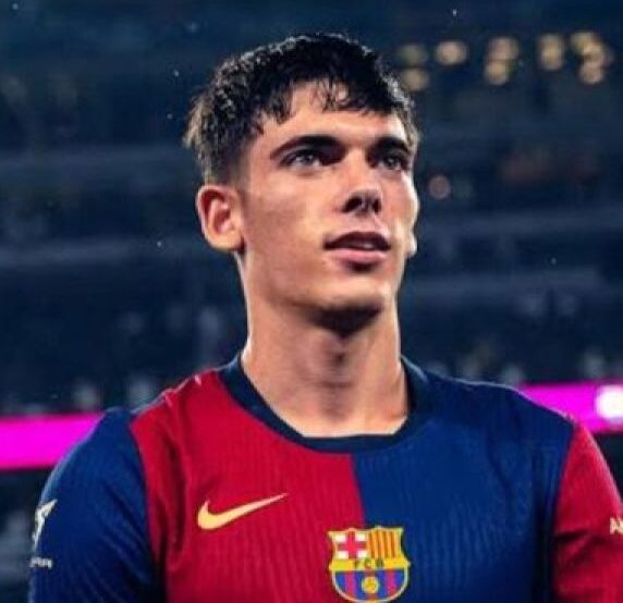 Alex Valle Tinggalkan Barcelona, Gabung Permanen ke Como 1907