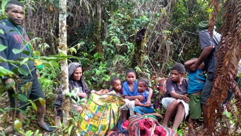 Menteri Hak Asasi Manusia Natalius Pigai menegaskan komitmennya dalam menangani pengungsi konflik di tanah Papua.