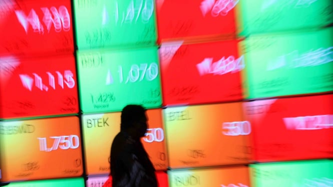 Ilustrasi papan saham IHSG.