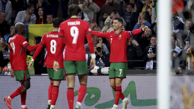Cristiano Ronaldo Pasang Badan untuk Pelatih Portugal: "Kritik ke Martinez Itu Tidak Sopan dan Tak Masuk Akal"