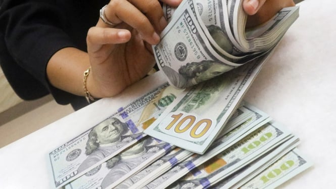 Nilai Tukar Rupiah Terhadap Dollar