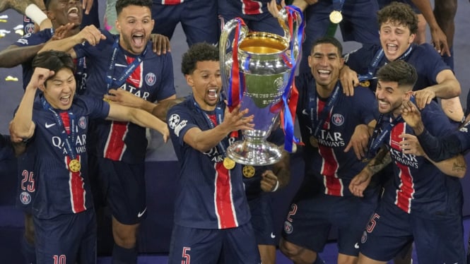 Paris Saint-Germain (PSG) akhirnya mengangkat trofi Liga Champions untuk pertama kalinya usai menghancurkan Inter Milan 5-0 dalam laga final yang digelar di Allianz Arena, Munich, Sabtu malam (31/5/2025) waktu setempat atau Minggu dini hari WIB.