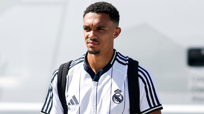 Pemain Real Madrid, Trent Alexander-Arnold