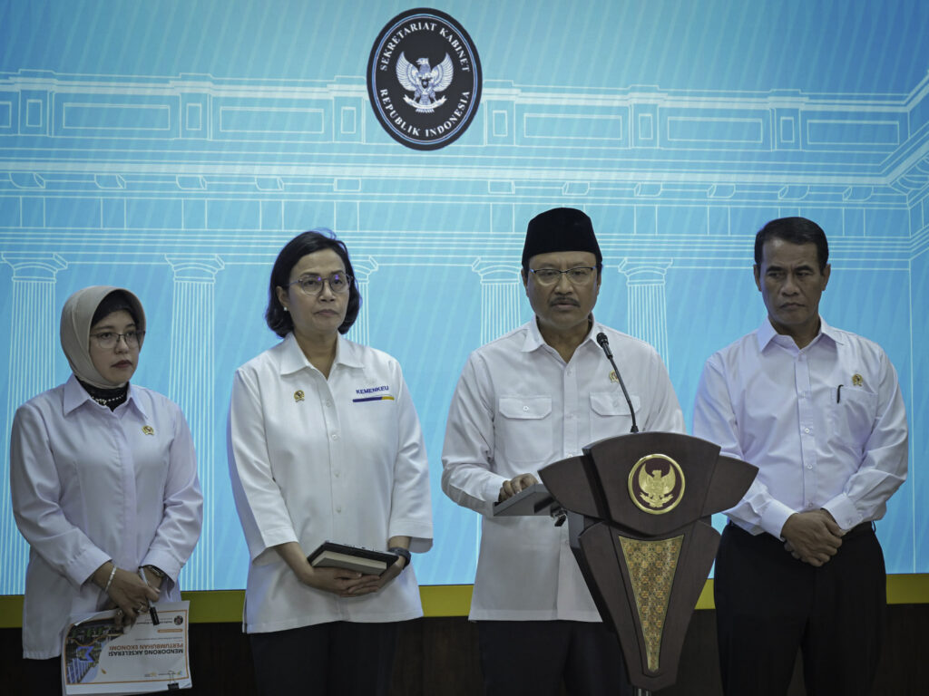 Data Tunggal Bansos: 1,9 Juta Penerima Tidak Layak, Pemerintah Akui Banyak yang Salah Sasaran