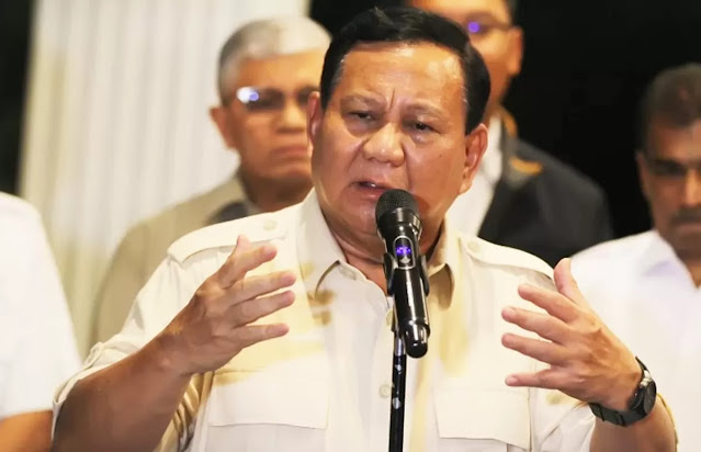 Belum Ada yang Bikin Pusing, Prabowo Tolak Reshuffle