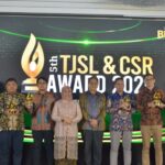 Anak perusahaan Pertamina Drilling, PT Patra Drilling Contractor (PDC), mengukir prestasi membanggakan usai menyabet dua penghargaan bergengsi pada ajang TJSL & CSR Award 2025 yang digelar BUMN Track.