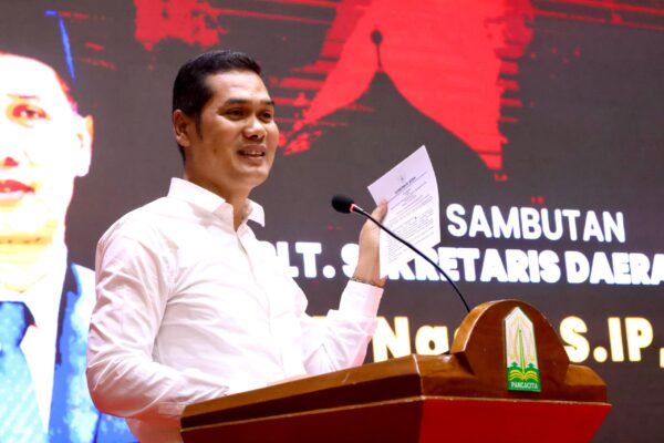 Plt Sekda Aceh M Nasir Syamaun atas nama Gubernur Aceh, membuka Musdalub XV BPD HIPMI Aceh di Anjong Mon Mata Banda Aceh, Ahad (1/6/2025).