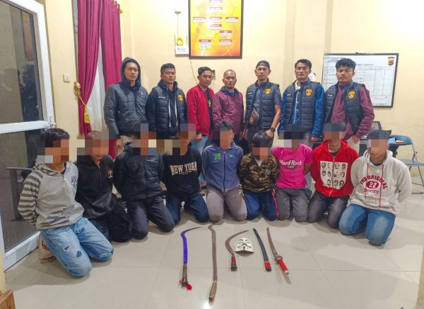 Sebanyak 9 orang remaja diamankan Satreskrim Polres Bener Meriah sebagai pelaku pengeroyokan brutal yang menimpa pelajar usia 15 tahun. (Foto: Dok. Polres Bener Meriah)