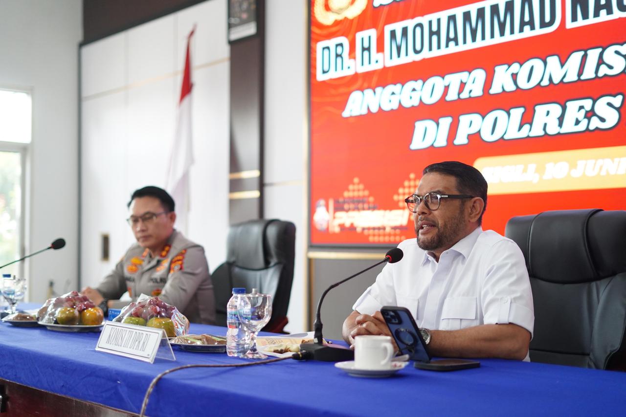 Anggota Komisi III DPR RI asal Aceh M Nasir Djamil melakukan audiensi dengan Kapolres Pidie, AKBP Jaka Mulyana, Selasa (10/6/2025).