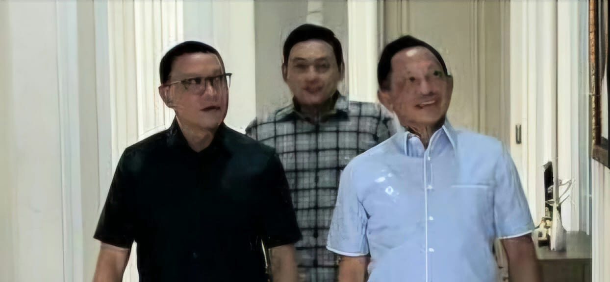 Direktur Eksekutif Institute Kajian Pertahanan dan Intelijen Indonesia (IKAPII) Fauka Noor Farid saat bertemu Mendagri Tito Karnavian. (Foto: Ist)