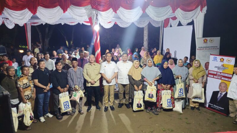 Anggota Komisi I DPR RI dari Fraksi Partai Gerindra, Sabam Rajagukguk, melakukan kunjungan reses di Kabupaten Tapanuli Selatan (Tapsel), tepatnya di Kelurahan Panabari, Kecamatan Tantom Angkola, pada Selasa (17/6/2025).