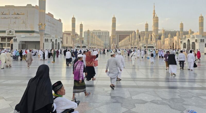 Kloter 01 jamaah haji asal Aceh telah tiba dengan selamat di Madinah pada Kamis, 19 Juni 2025, pukul 16.40 waktu Arab Saudi (WAS).