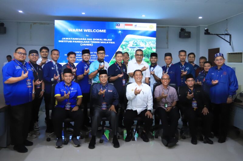 Universitas Syiah Kuala menerima kunjungan kehormatan dari delegasi Jawatankuasa Hal Ehwal Islam (JAHEIS) yang terdiri dari perwakilan 10 universitas terkemuka di Malaysia, pada Senin, 23 Juni 2025. (Foto: Ist)