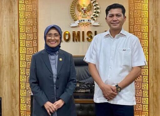 Bupati Aceh Selatan Mirwan MS melakukan pertemuan dengan Ketua Komisi X DPR RI, Hetifah Sjaifudian, di Kompleks Parlemen, Jakarta, Selasa (24/6). (Foto: Ist)
