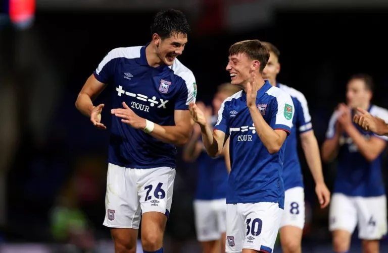 Elkan Baggott Resmi Diperpanjang Ipswich Town, Siap Tempur di Championship