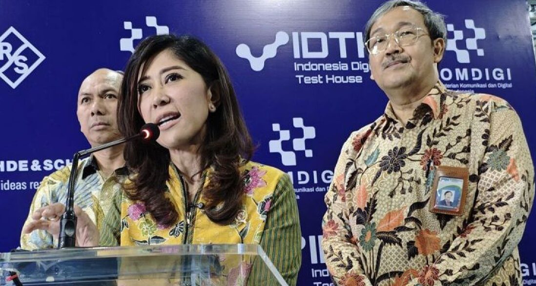 Menkomdigi: Uji perangkat sepenuhnya di dalam negeri pada akhir 2026