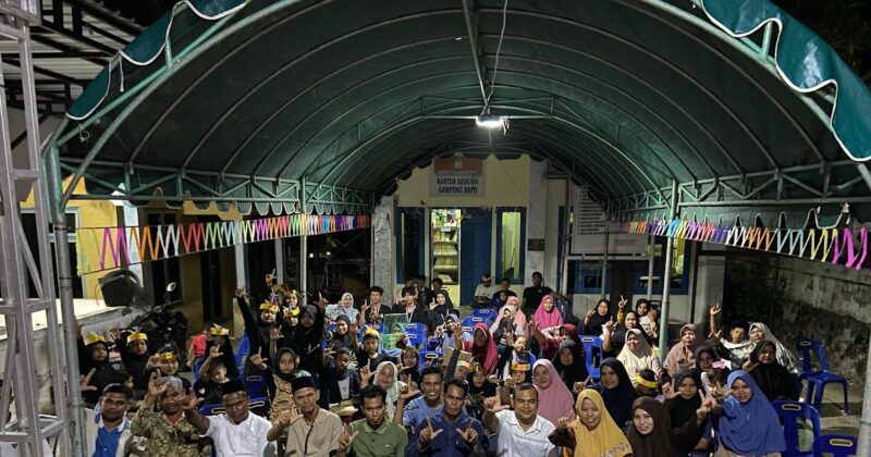 Foto Bersama Perangkat Gampong dan masyarakat Rabo (wasatha.com) 