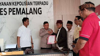 DPD Perjuangan Wali Songo Indonesia Laskar Sabillah (PWI LS) Kabupaten Pemalang resmi melaporkan panitia pengajian akbar yang menghadirkan Habib Rizieq Shihab (HRS) ke Polres Pemalang, Senin (28/7/2025) sore.