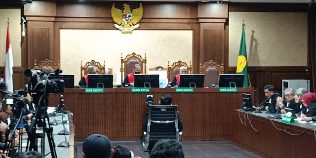 Bela Tim JPU KPK, Majelis Hakim sebut tuntutan 7 tahun terhadap Sekjen PDIP, Hasto Kristiyanto bukan berdasarkan pesanan atau tekanan pihak manapun.