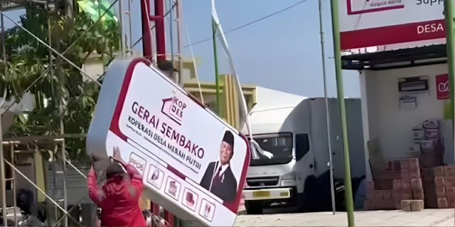 Simulakra Koperasi Desa