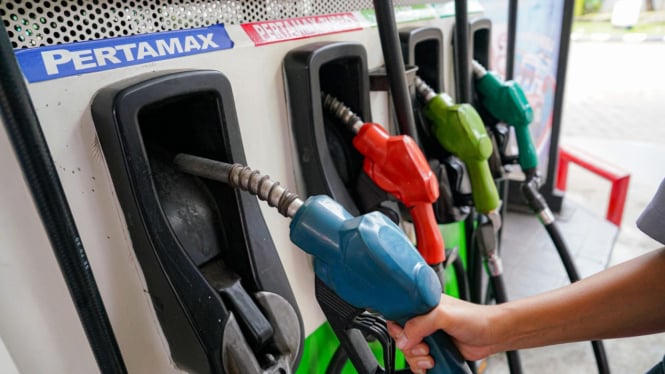 Harga BBM Nonsubsidi Pertamina Naik per 1 Juli 2025