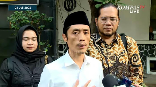 Ngaku Diseret-seret, Dian Sandi Pengunggah Foto Ijazah Jokowi Tetap Yakin