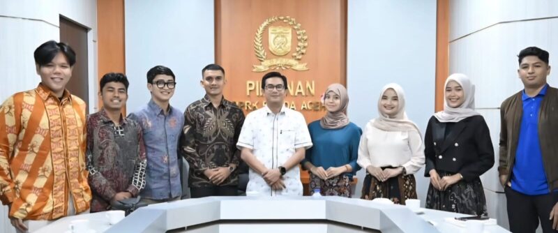 Ketua DPRK Banda Aceh, Irwansyah ST menerima audiensi Ikatan Agam Inong Banda Aceh pada, Senin (30/6) di Gedung DPRK Setempat. (Foto: Ist)