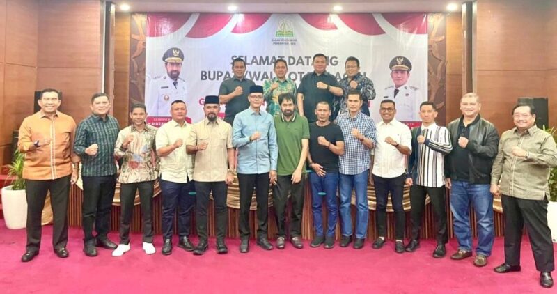 Gubernur Aceh Muzakir Manaf mengajak seluruh kepala daerah di Aceh kompak memperjuangkan perpanjangan Dana Otsus dan pelaksanaan menyeluruh UUPA. (Foto: Ist)