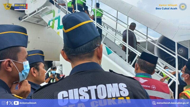 Bea Cukai resmi memberlakukan Peraturan Menteri Keuangan (PMK) Nomor 34/2025 tentang Perubahan atas PMK Nomor 203/PMK.04/2017 mengenai Ekspor dan Impor Barang Bawaan Penumpang dan Awak Sarana Pengangkut. (Foto: Ist)
