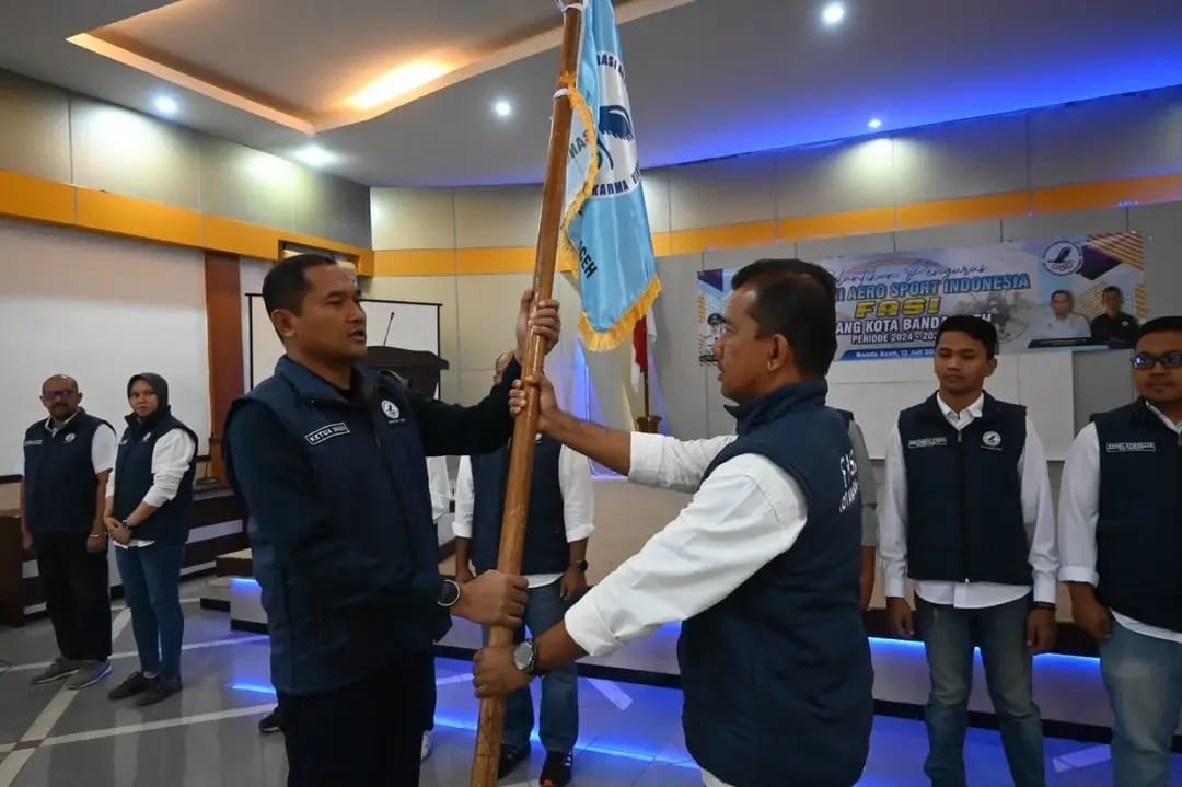 Pengurus FASI) Cabang Banda Aceh periode 2024–2028 resmi dikukuhkan di aula Dinas PUPR Aceh, Sabtu (12/7). (Foto: Ist)