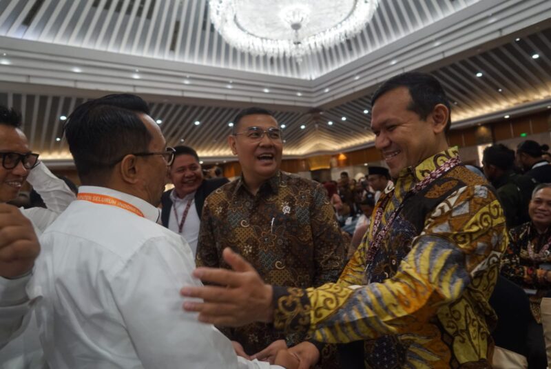 Wagub Aceh Fadhlullah menghadiri pengukuhan Pengurus Asosiasi Pemerintah Kabupaten Seluruh Indonesia (APKASI) periode 2025-2030 di Puri Agung, Grand Sahid Hotel, Jakarta, Kamis, 17 Juni 2025. (Foto: Dok. Humas BPPA)