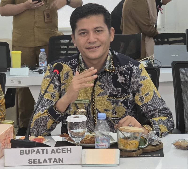 Bupati Aceh Selatan, Mirwan MS menjadi narasumber di Forum Diskusi Aktual bertajuk Waste to Energy yang diselenggarakan BSKDN Kemendagri, Selasa, 29 Juli 2025 di Jakarta.