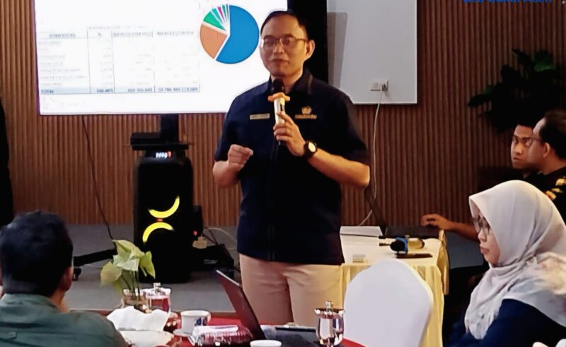 Kepala Bidang Kepabeanan dan Cukai Kanwil Bea Cukai Aceh, Asral Efendi