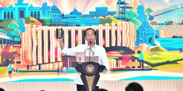 Mantan Presiden Joko Widodo (Jokowi) berpotensi mencetak rekor negatif terkait jumlah menteri yang terjerat korupsi, setelah dua menterinya kembali berurusan dengan penegak hukum.