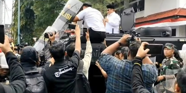 Polda Jawa Tengah mengklaim tidak ada korban jiwa dalam demonstrasi di kantor Bupati Pati pada Rabu, 13 Agustus 2025.
