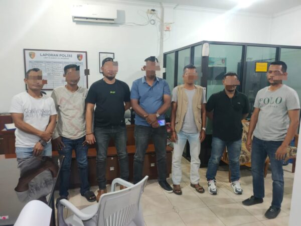Polda Aceh mengamankan tujuh orang untuk diperiksa terkait keributan dan aksi premanisme di Kantor Dinas Perkim Aceh, yang sempat viral di media sosial sepanjang Rabu (13/8). (Foto: Dok. Polda Aceh)