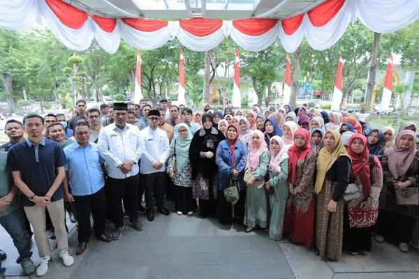Pemko Banda Aceh akhirnya secara resmi mengusulkan sebanyak 478 Tenaga Non ASN untuk diangkat menjadi PPPK Paruh Waktu ke pemerintah pusat. (Foto: Ist)
