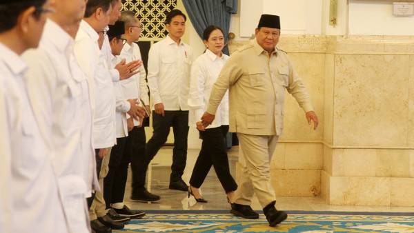 Prabowo Rangkul Lawan Politik, Jokowi Mulai Terpojok dan Ketar-ketir
