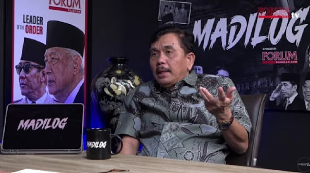Syahganda Nainggolan mengungkap peran "Prof. Dasco" dalam rencana amnesti Hasto Kristiyanto dan Tom Lembong dalam podcast Forum Keadilan TV.