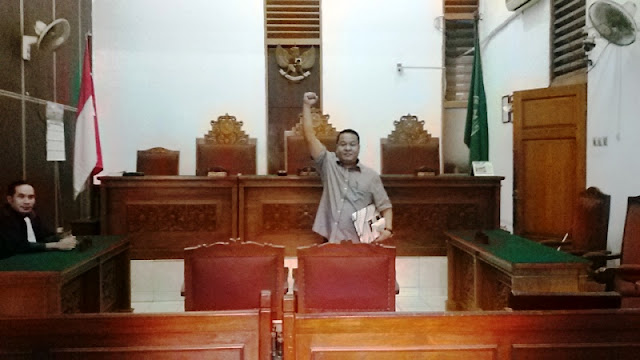 Yulian Paonganan atau yang lebih beken disapa Ongen, mengucapkan terima kasih kepada Presiden Prabowo Subianto, karena memberikan amnesti terhadap dirinya.