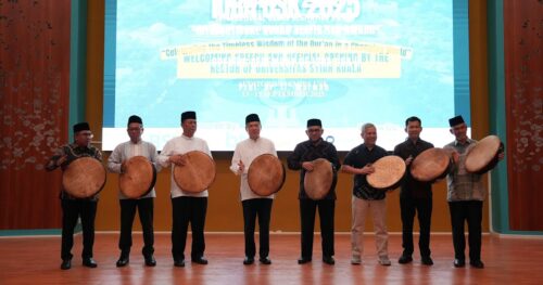 ektor saat membuka MTQ Internasional di USK, pada Sabtu (13/09/2025). (Foto: Humas USK). 